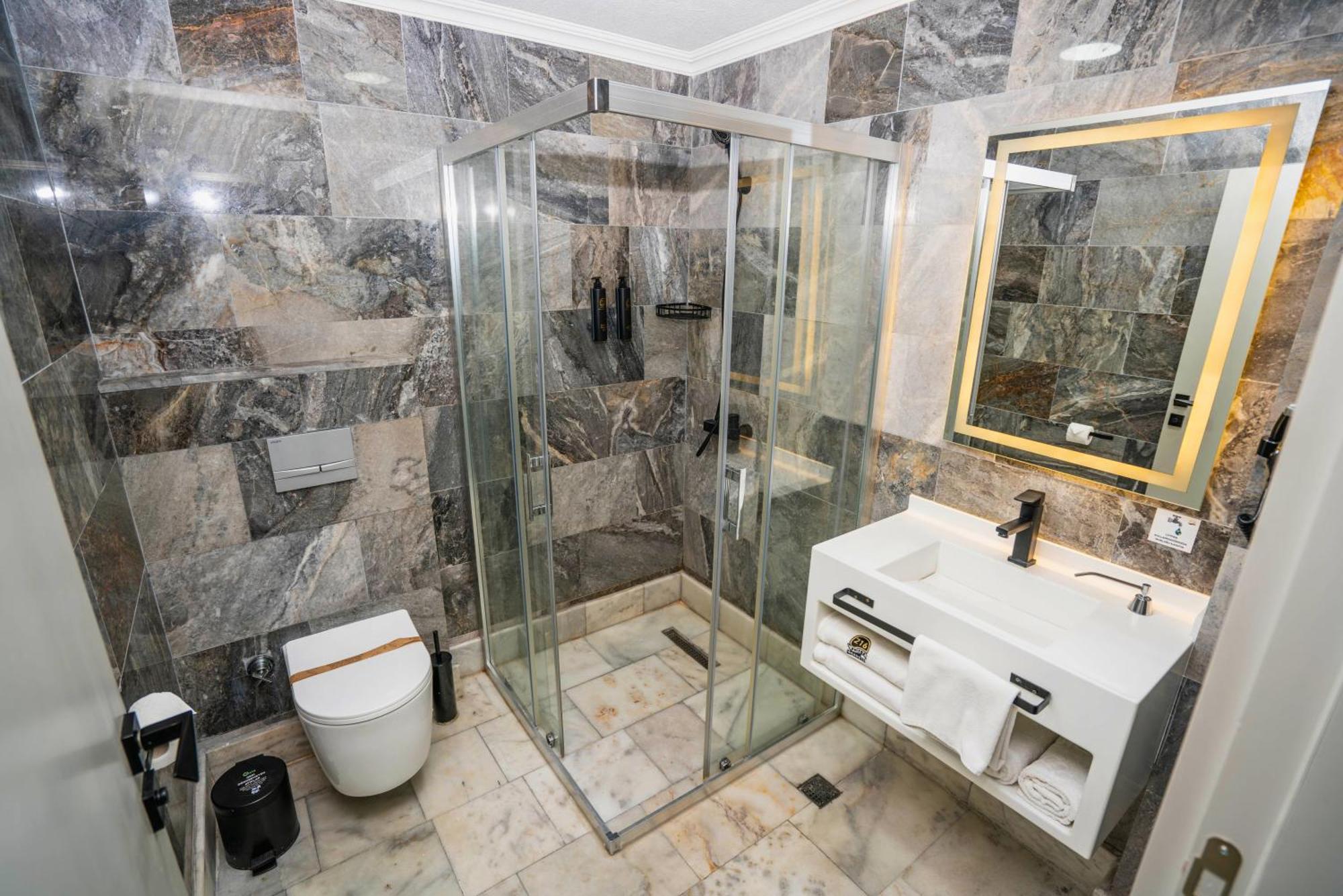 216 Station Suite Gebze Esterno foto