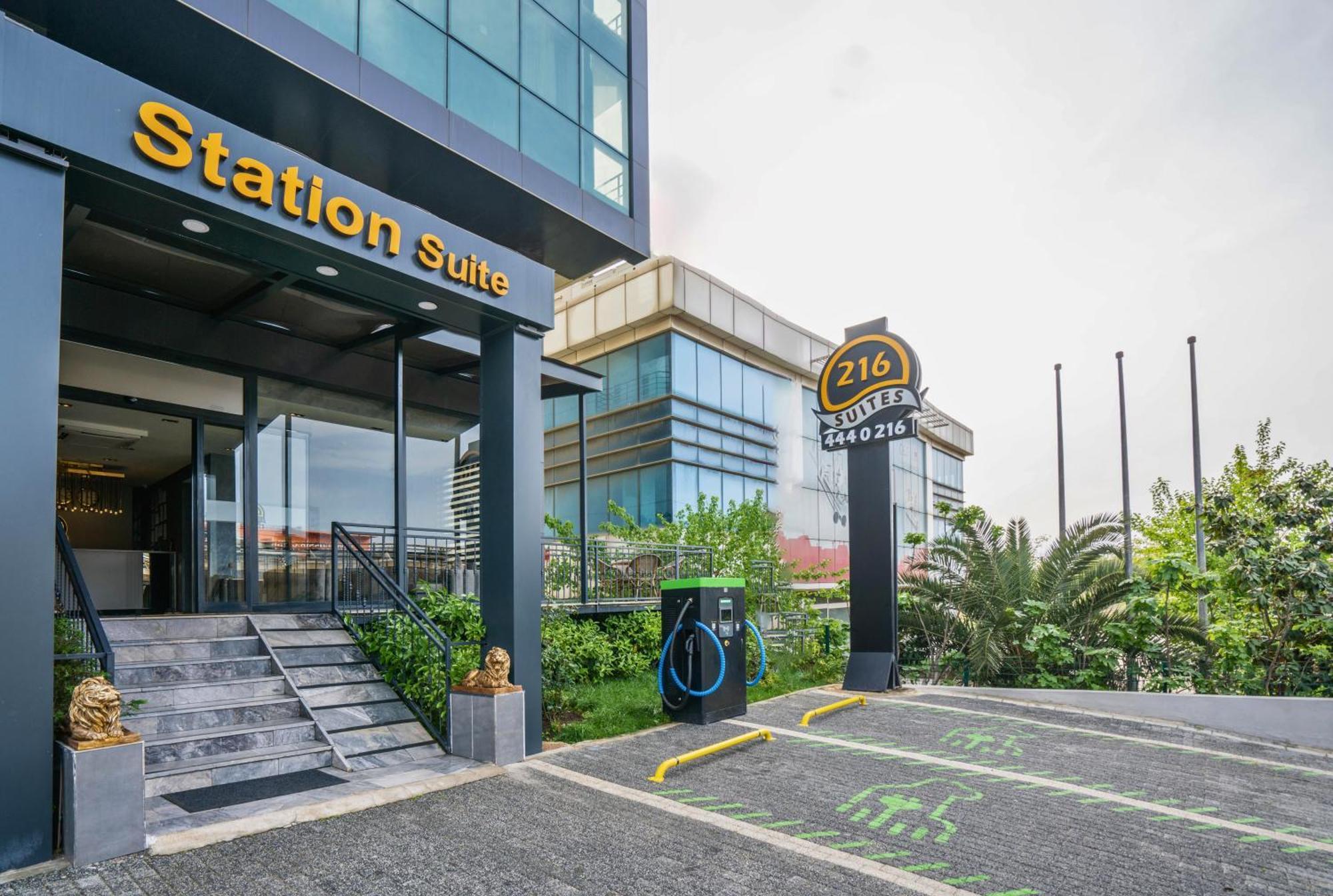 216 Station Suite Gebze Esterno foto