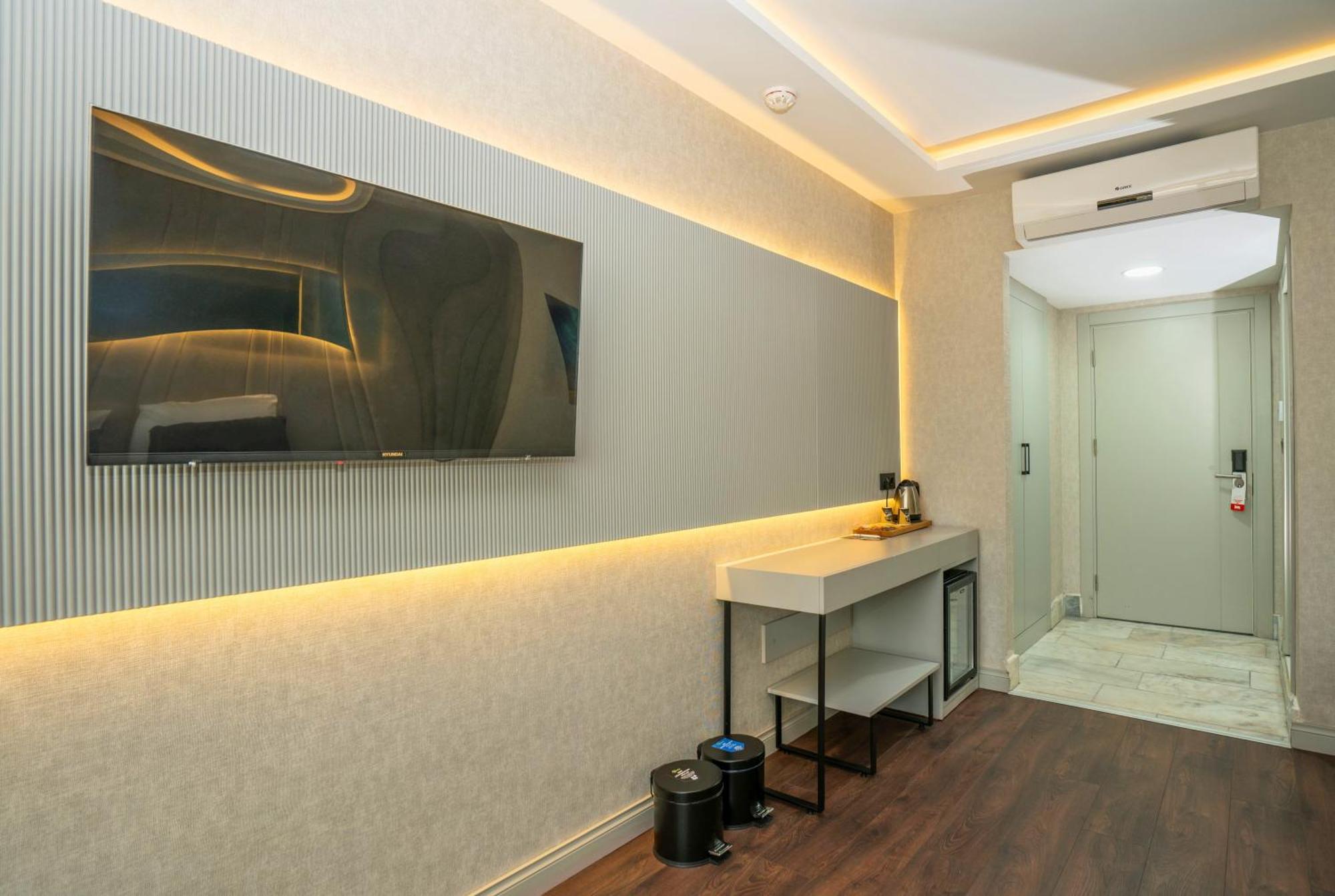 216 Station Suite Gebze Esterno foto