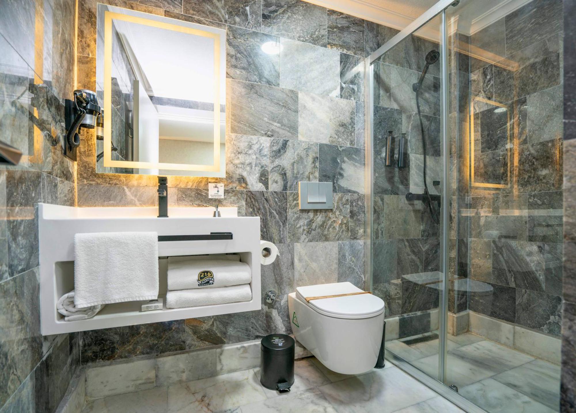 216 Station Suite Gebze Esterno foto